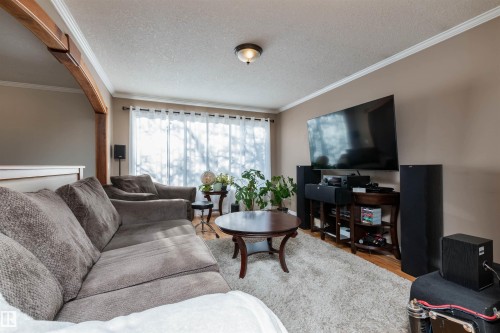 4406 50A Avenue, Beaumont, AB 