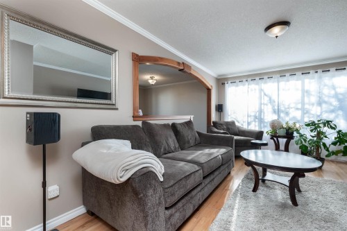 4406 50A Avenue, Beaumont, AB 