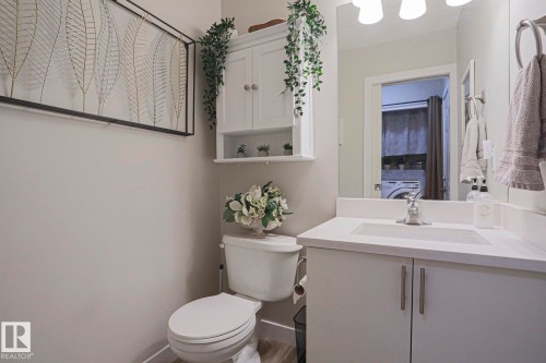 8 Belfry Fairway Crescent, Stony Plain, AB 
