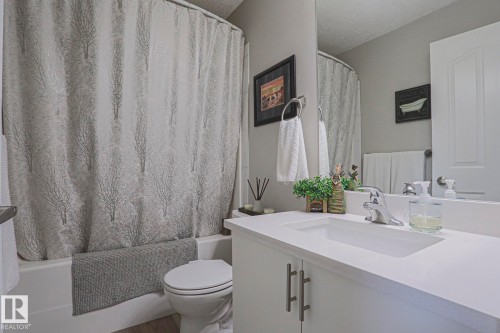 8 Belfry Fairway Crescent, Stony Plain, AB 