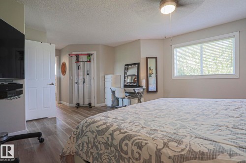 8 Belfry Fairway Crescent, Stony Plain, AB 