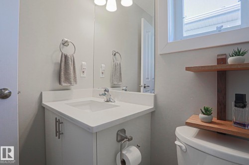 8 Belfry Fairway Crescent, Stony Plain, AB 