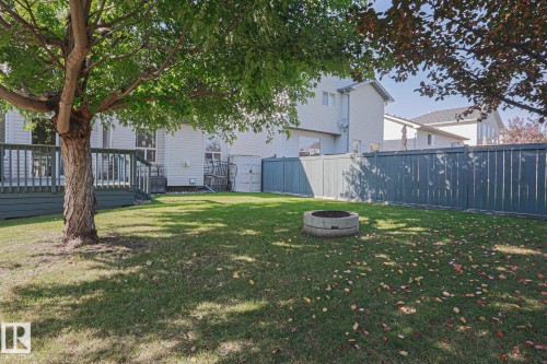 8 Belfry Fairway Crescent, Stony Plain, AB 