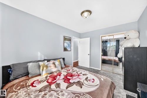 12209 134B Avenue Nw, Edmonton, AB 
