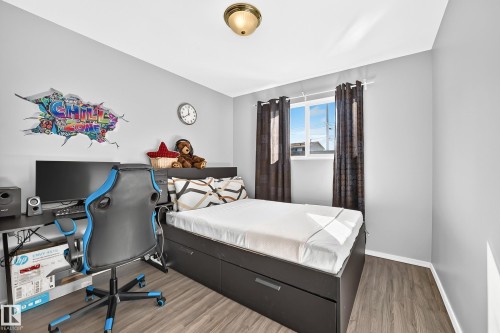 12209 134B Avenue Nw, Edmonton, AB 