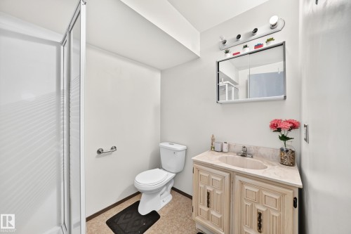 12209 134B Avenue Nw, Edmonton, AB 