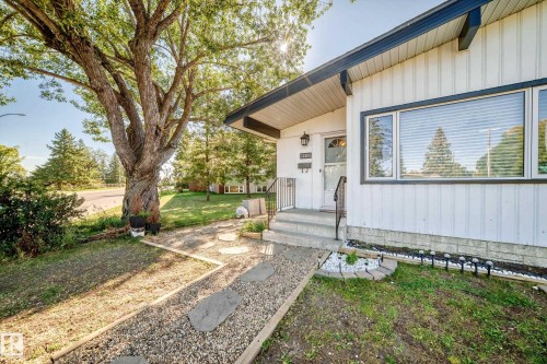 12209 134B Avenue Nw, Edmonton, AB 