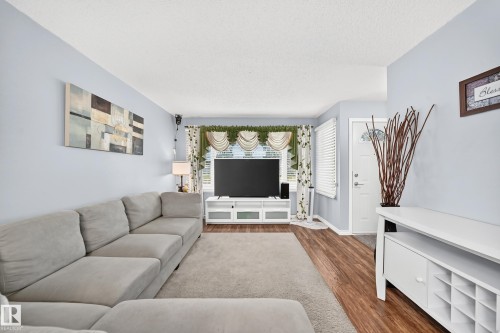 12209 134B Avenue Nw, Edmonton, AB 
