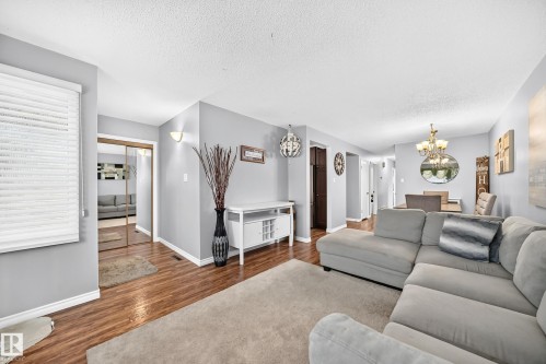 12209 134B Avenue Nw, Edmonton, AB 