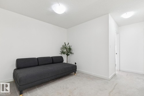 1320 162 Street Sw, Edmonton, AB 