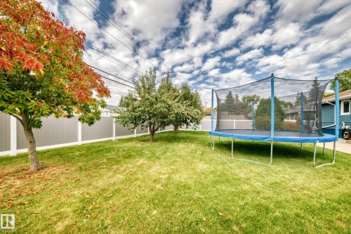 11524 133 Street Nw, Edmonton, AB 