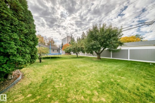 11524 133 Street Nw, Edmonton, AB 