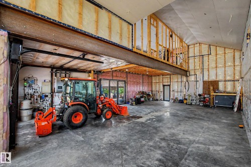 185 Riverstone Drive, Rural Sturgeon County, AB 
