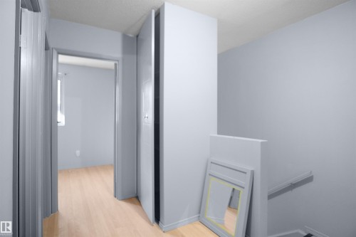 887 Abbottsfield Road Nw, Edmonton, AB - Indoor Photo Showing Other Room