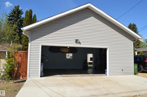10527 81 Street Nw, Edmonton, AB 