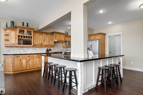 36 Sunset Harbour, Rural Wetaskiwin County, AB 