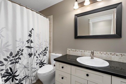 36 Sunset Harbour, Rural Wetaskiwin County, AB 