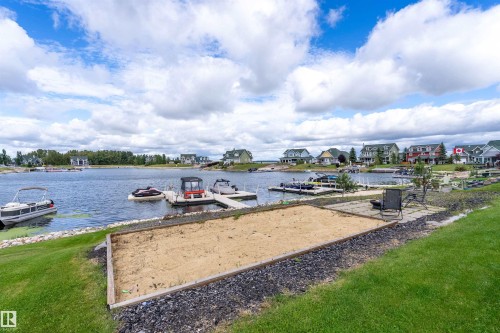 36 Sunset Harbour, Rural Wetaskiwin County, AB 