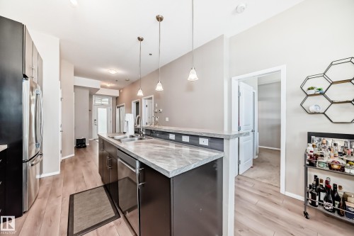 #216 10531 117 St Nw, Edmonton, AB 