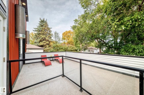 Rooftop Patio - Off Garage Suite - 12045 64 Street Nw, Edmonton, AB 