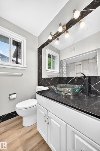 Modern Bathroom on Main Floor - 12045 64 Street Nw, Edmonton, AB 
