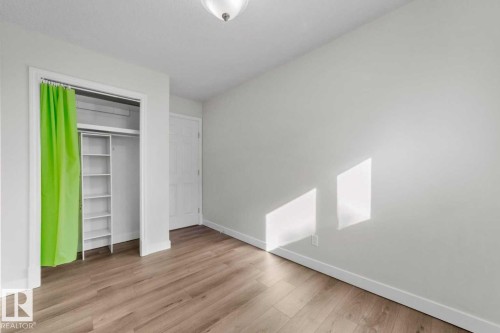 6218 34A Avenue Nw, Edmonton, AB 
