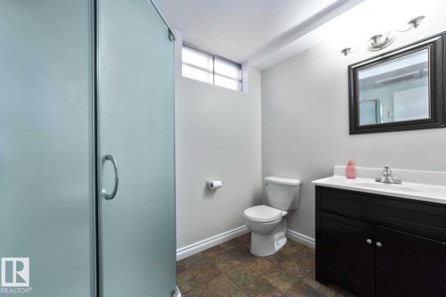 6218 34A Avenue Nw, Edmonton, AB 