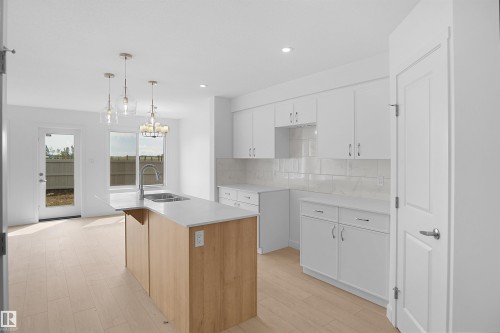 18822 29 Avenue Nw, Edmonton, AB 