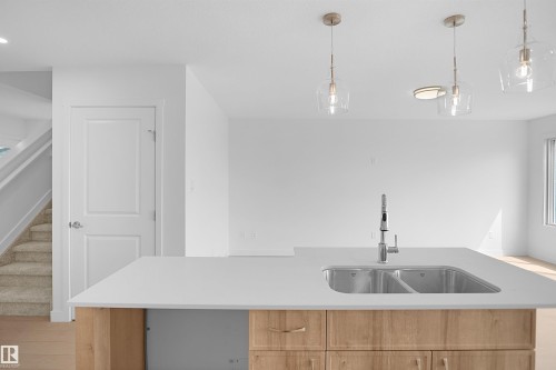 18822 29 Avenue Nw, Edmonton, AB 