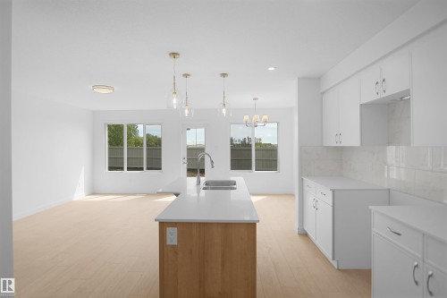 18818 29 Avenue Nw, Edmonton, AB 