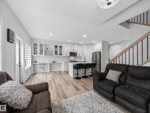 19744 28 Avenue Nw, Edmonton, AB 