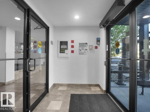 #229 504 Albany Wy Nw, Edmonton, AB 