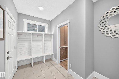 3704 Westcliff Way Sw, Edmonton, AB 
