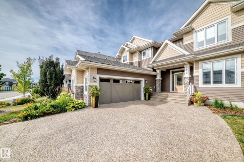 3704 Westcliff Way Sw, Edmonton, AB 