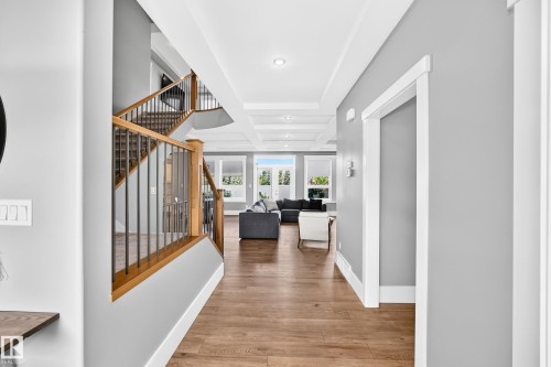 3704 Westcliff Way Sw, Edmonton, AB 
