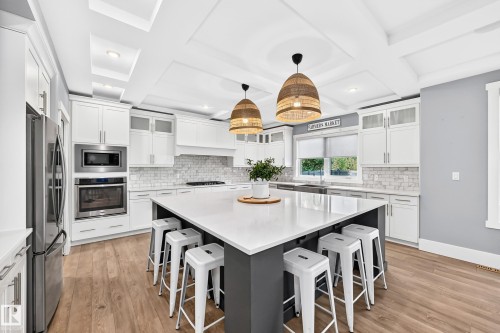 3704 Westcliff Way Sw, Edmonton, AB 