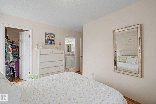#302 224 Church Rd, Spruce Grove, AB - Indoor Photo Showing Bedroom
