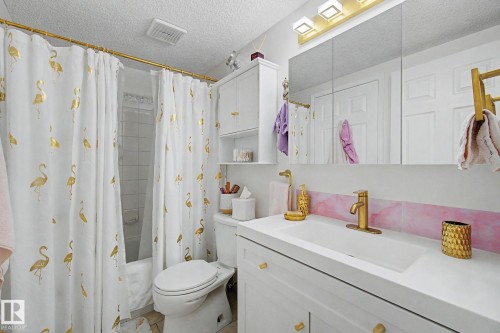 #302 224 Church Rd, Spruce Grove, AB - Indoor Photo Showing Bathroom