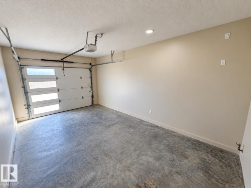 27 Whitetail Cove, Mundare, AB 