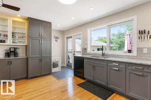 22 Burnham Avenue, St. Albert, AB 