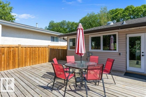 22 Burnham Avenue, St. Albert, AB 