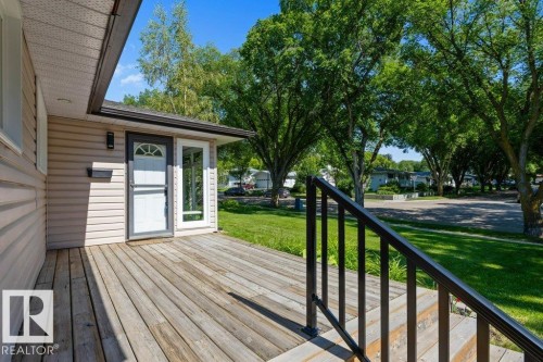 22 Burnham Avenue, St. Albert, AB 