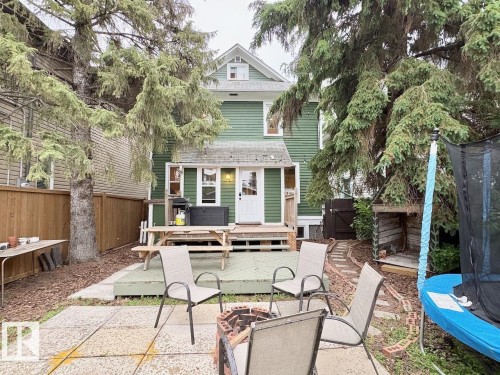 9330 107 Avenue Nw, Edmonton, AB 