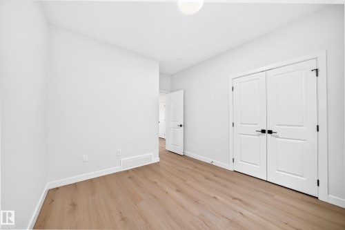 19 Tuplet Bay, Spruce Grove, AB 