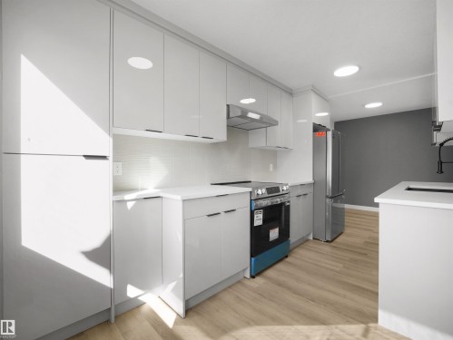 12C Twin Terrace Nw, Edmonton, AB 