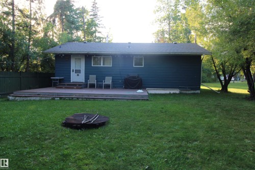 952 9 Street, Rural Lac Ste. Anne County, AB 
