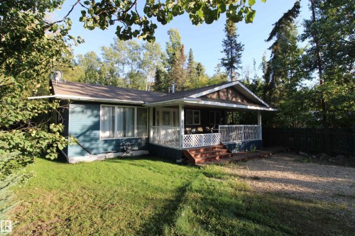 952 9 Street, Rural Lac Ste. Anne County, AB 