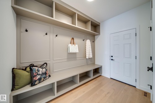 52 Clichy Close, St. Albert, AB 