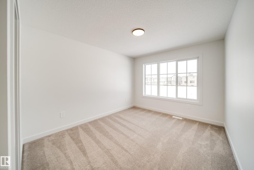 52 Clichy Close, St. Albert, AB 