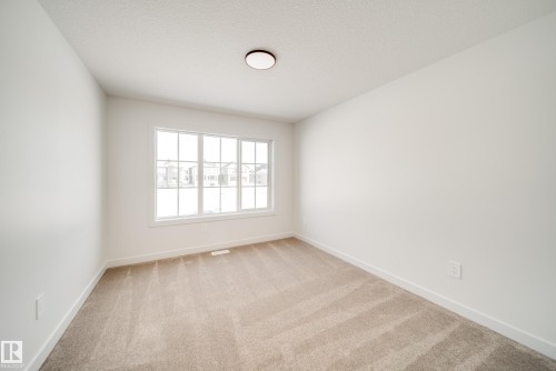 52 Clichy Close, St. Albert, AB 
